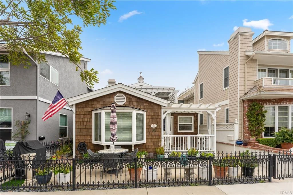 130 Topaz #1/2, Newport Beach